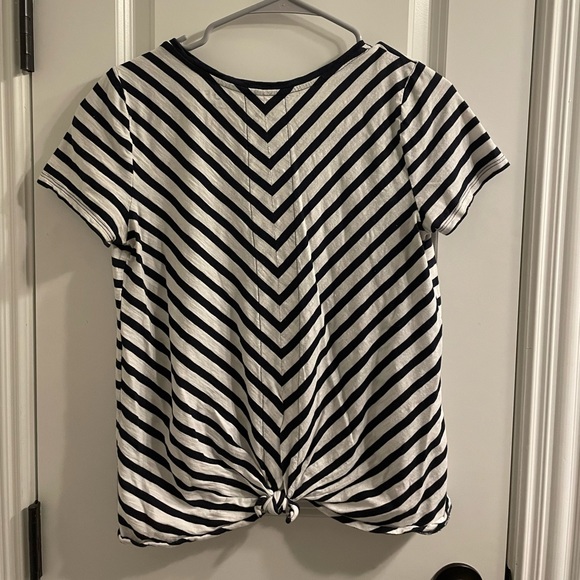 Loft t-shirt - Picture 3 of 4